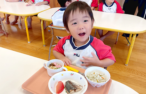 昼食